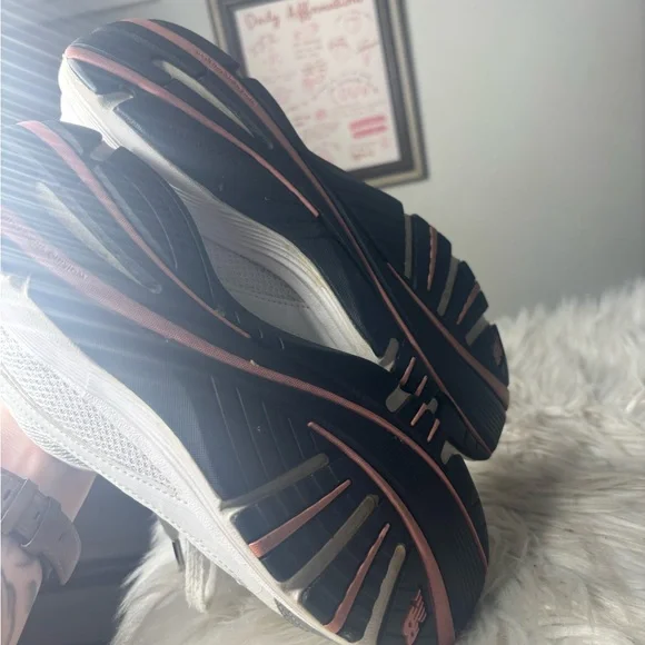 New Balance 496 womens walking running shoes pink grey white 7.5 dad shoes - Picture 3 of 9